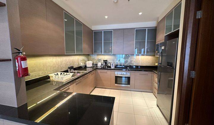 Apartement Oakwood Premier Cozmo 3 BR Furnished Bagus 2