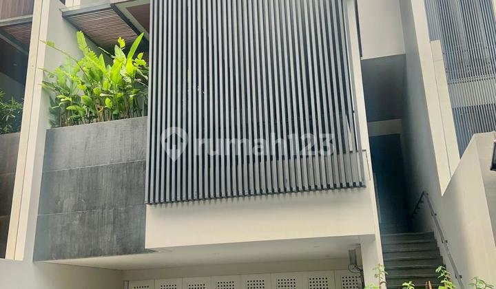 For Sale CILANDAK House  Nice SHM (Certificate of Ownership)