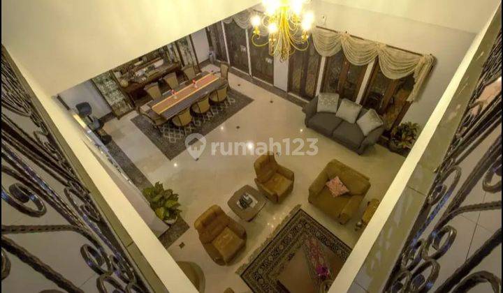 Rumah Bagus Furnished SHM di Lebak Bulus, Jakarta Selatan 2