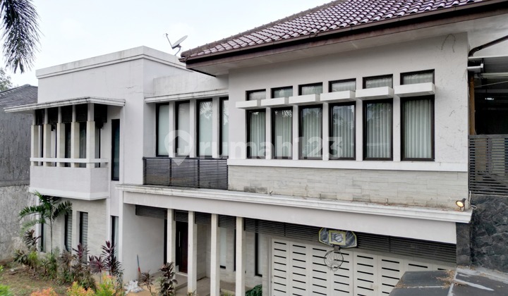 Rumah Bagus Furnished SHM Kemang, Jakarta Selatan Rumah Bagus Furnished SHM Kemang, Jakarta Selatan