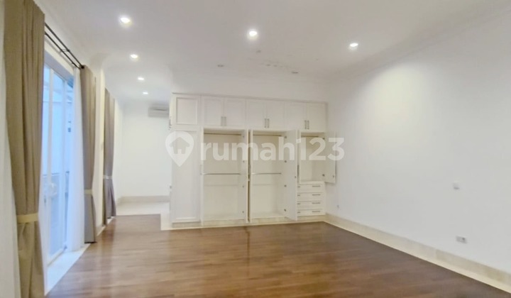 Rumah Kebayoran Baru, Jakarta Selatan Unfurnished SHM 2