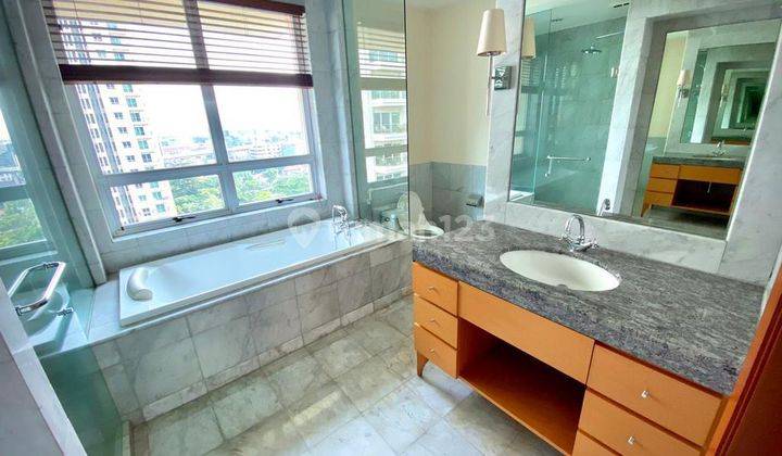 Pakubuwono Residence 2 BR Good Condition Best View 2