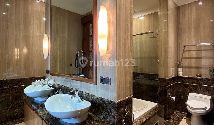 kamar mandi pacific place 4 bedroom full
