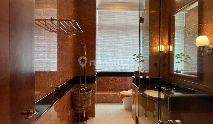kamar mandi pacific place 4 bedroom full