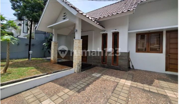 Rumah Disewakan 1 Lantai Pondok Indah Strategis dan Siap Huni