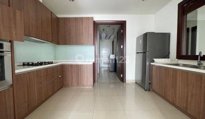 Pakubuwono View 3 Bedroom Good Investment Jual dalam Keadaan Tersewa 2