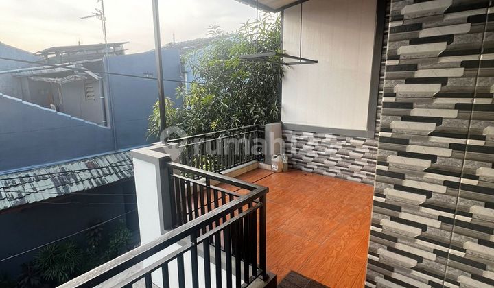 For Sale: Ready-to-Occupy 2.5-Story House in Pekayon, Bekasi 2