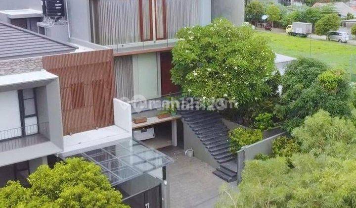 Dijual Super House di Puri Indah 1