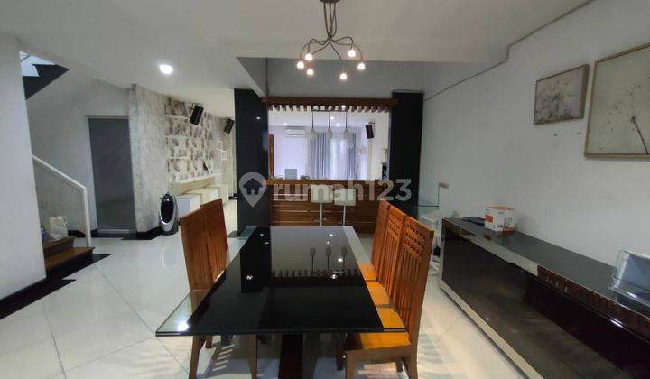 Rumah Modern Terawat Dan di Maintain di Greenville 1