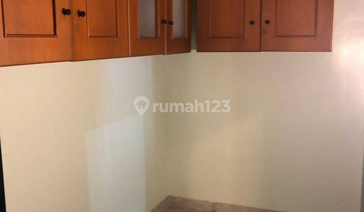 Rumah Baru Modern Minimalis di Puri Indah 2