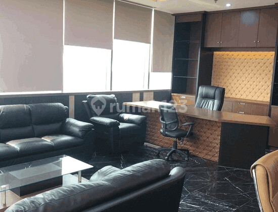 Kantor Modern Yang Super Private TB Simatupang 1