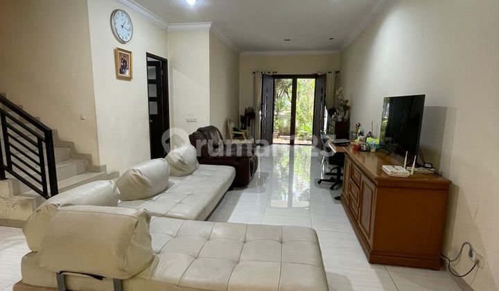 Rumah Depan Taman Cluster Baru Modern di Permata Buana  1