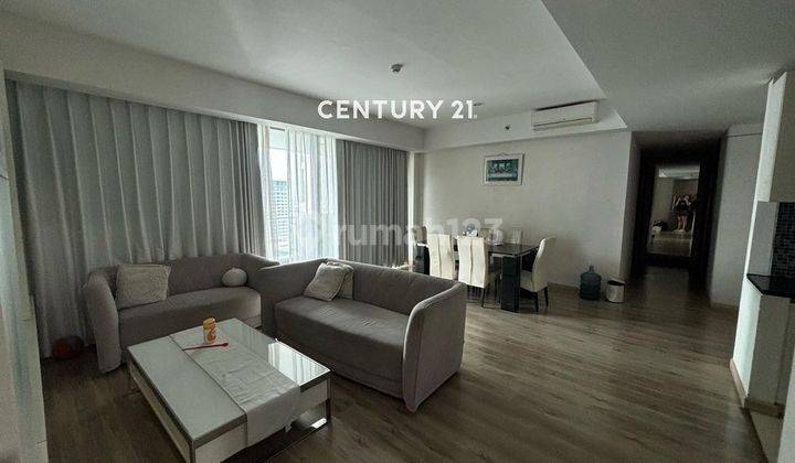 DISEWA APARTEMEN ST MORITZ Tower new ambassador Private Lift 1