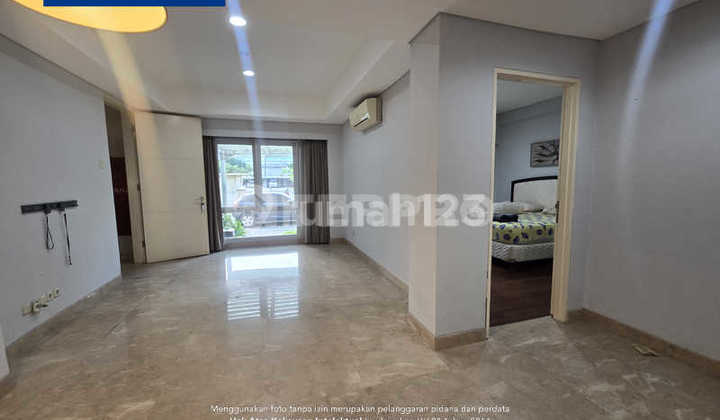 Bargain, great value! Tropical theme apartement puri park residence 1