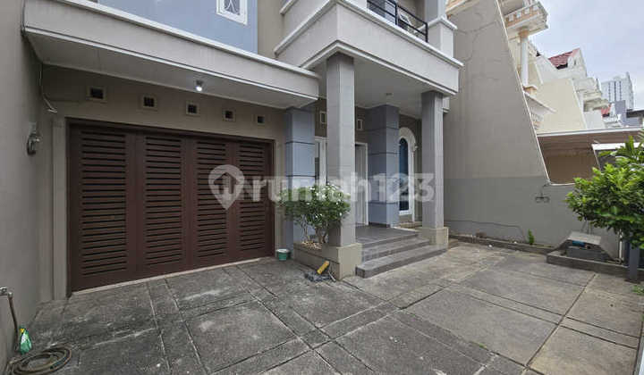 Rumah Sudah Renov di Permata Buana 2