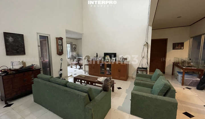 Rumah Puri Kencana Lebar 18, Komplek Favorit