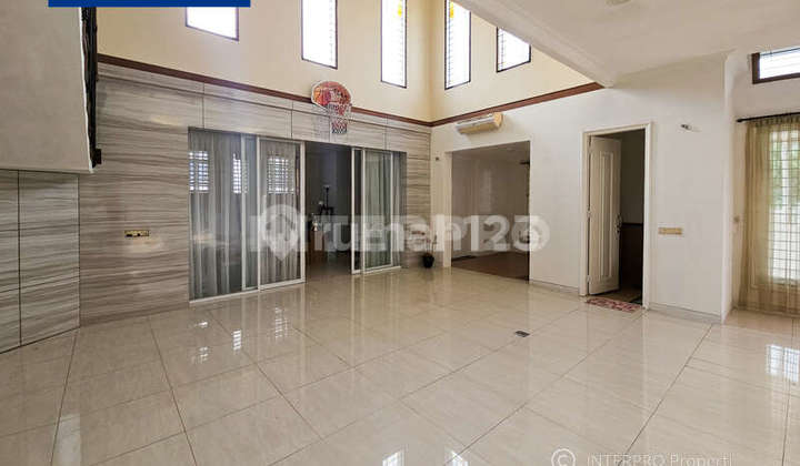 Rumah hook intercon terawat, nicely renovated