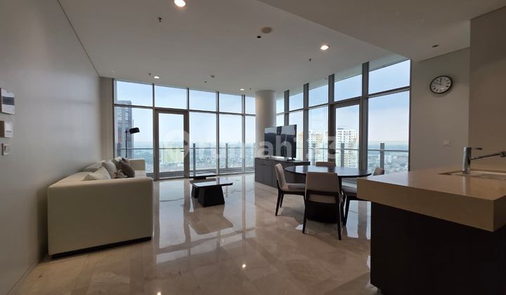 For rent: Verde Kuningan apartment, brand new, never occupied, fully furnished, free internet.