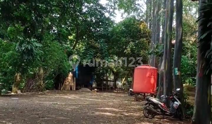 Strategic Land Location Near Main Road in Sawangan - Depok