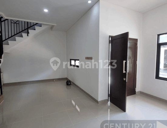 New 2-Story Townhouse in Pangkalan Jati Cinere Depok 2