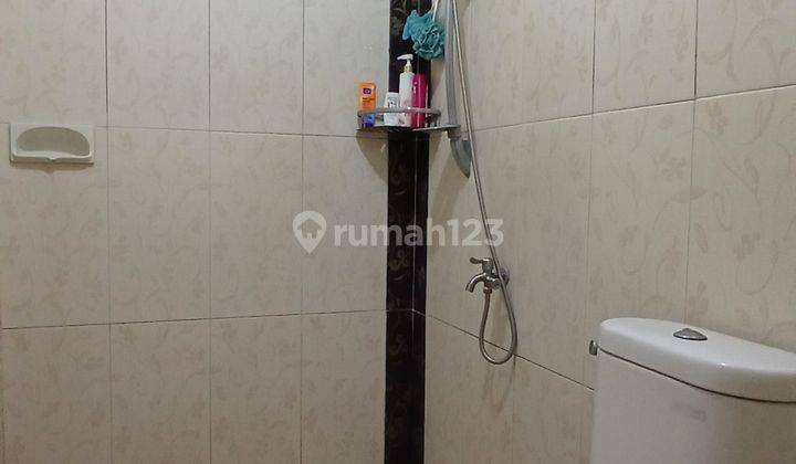 kamar mandi rumah 1,5 lantai dijual murah