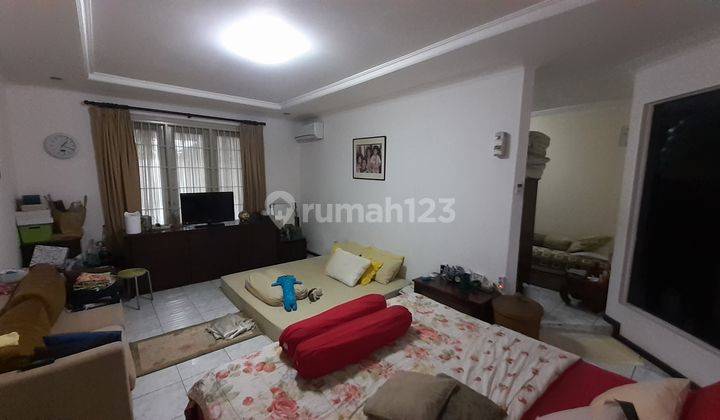 Dijual Rumah Hook 2 Lantai Dengan Kolam Renang di Perumahan Exclusive di Cinere 2