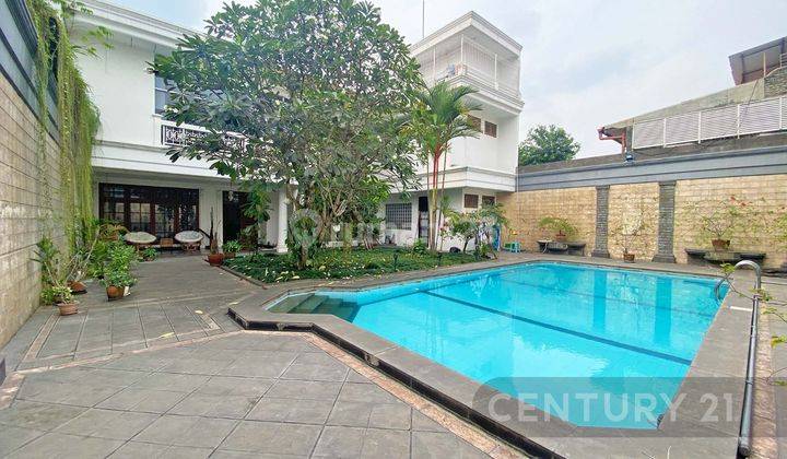 Dijual Rumah 2 Lantai Bagus Ada Kolam Renang Ragunan Jakarta Selatan 1