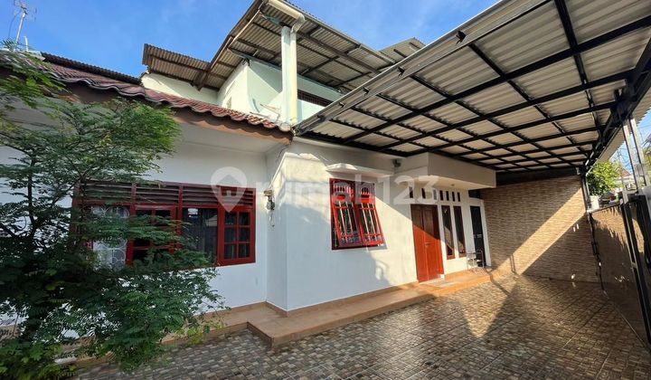 Rumah 2 Lantai Terawat Siap Huni di Lenteng Agung Jakarta Selatan 2