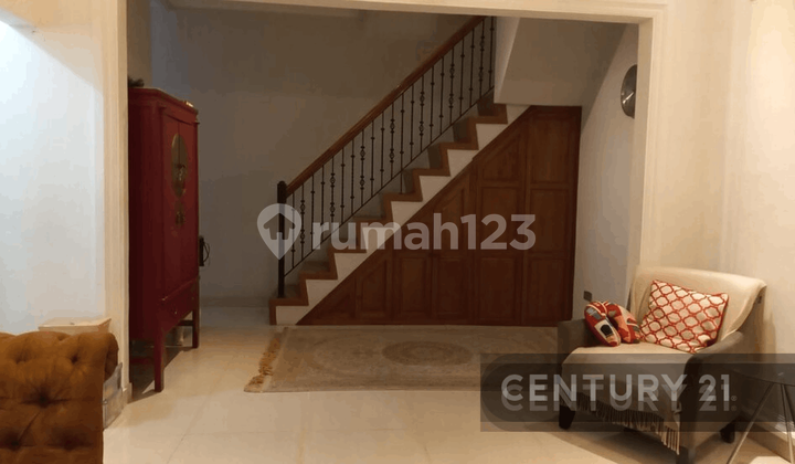 2-Storey Ready-to-Occupy House in a Cluster in Cinere, Depok 2