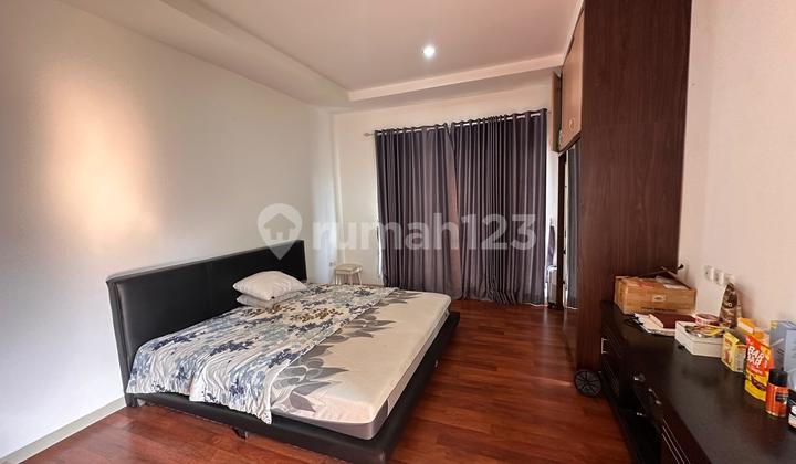 Rumah Hook 2 Lantai Siap Huni Cluster Pasar Rebo Jakarta Selatan 2