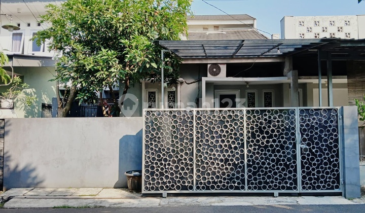 2-Story House Ready to Occupy in Rancho Indah, Tanjung Barat, South Jakarta