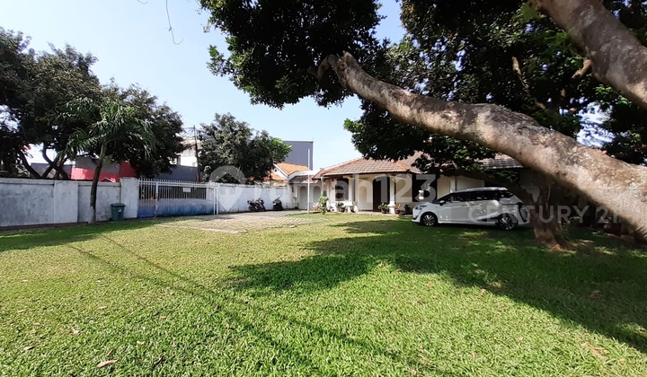 Nice House Large Land In Cinere Gandul Depok 2
