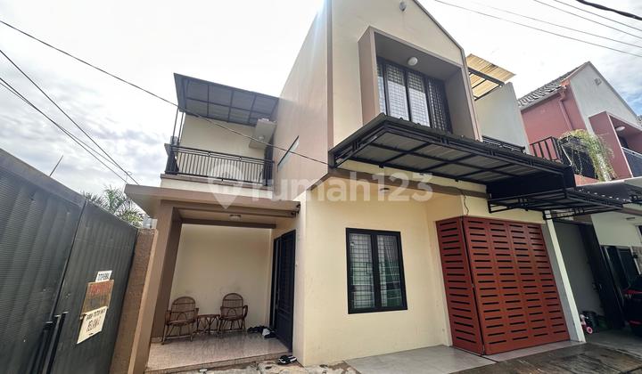 Rumah Hook 2 Lantai Siap Huni di Mini Cluster Eksklusif Pasar Rebo, Jakarta Timur