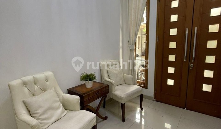 Rumah Modern 2 Lantai Siap Huni Terawat Dalam Townhouse Kebagusan Jakarta Selatan 2