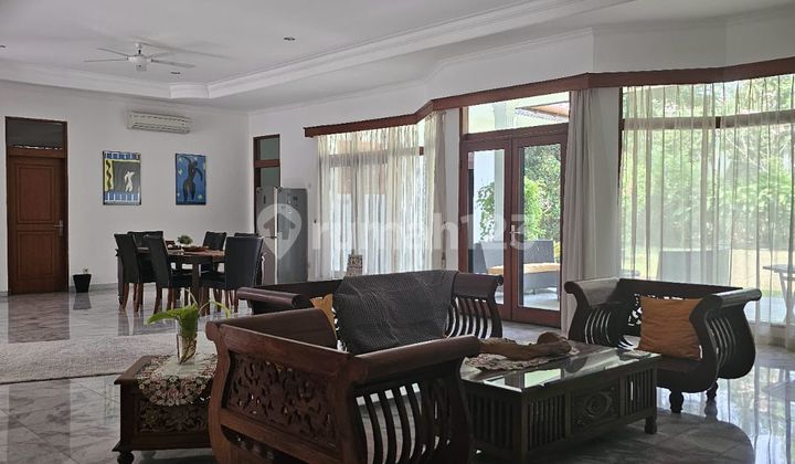 Modern House With Swimming Pool in a Gated Community in Pejaten Barat, South Jakarta 2