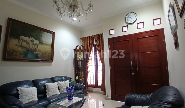 Rumah Modern 2 Lantai Cluster One Gate System Bella Casa Residence Depok 2