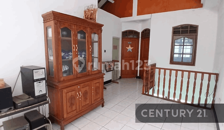 For Sale 2-Story Non-Cluster House in Depok 2
