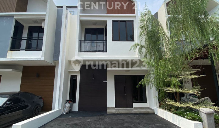 Rumah 2 Lantai Modern Minimalis Dalam Cluster Cinere