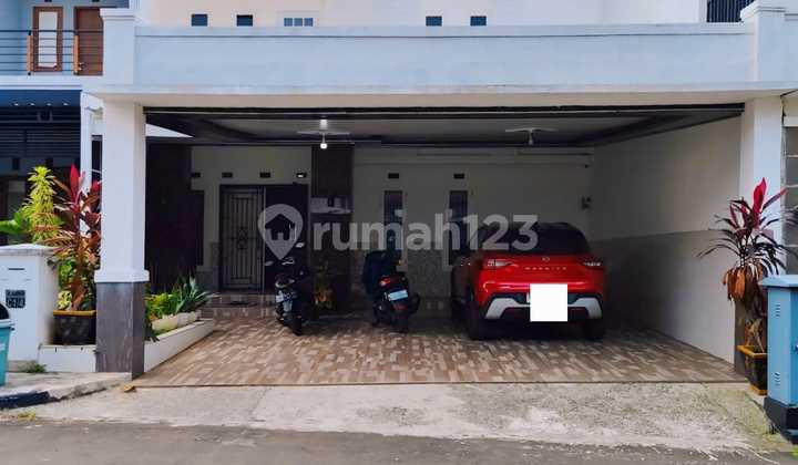Rumah 2 Lantai Dalam Townhouse Exclusive Kebagusan Raya Jakarta Selatan 2