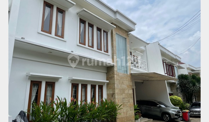 Rumah Modern 2 Lantai Siap Huni Terawat Dalam Townhouse Kebagusan Jakarta Selatan