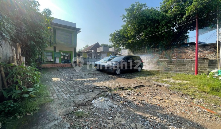 Dijual Rumah & Bangunan Siap Pakai Di Tanah Luas Tepi Jalan Depok Dijual Rumah & Bangunan Siap Pakai Di Tanah Luas Tepi Jalan Depok