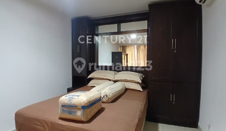 3 BR Apartment Horison Rasuna Setiabudi South Jakarta 2