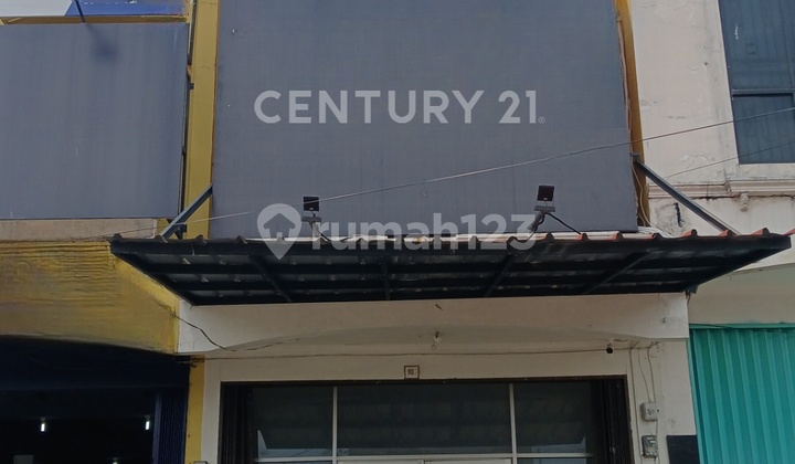 Ruko 2,5 Lantai Lokasi Strategis Tepi Jalan Depok Jawa Barat