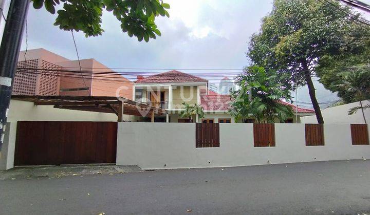 Rumah Di Menteng Dalam Lokasi Strategis Dekat CBD Kuningan 1