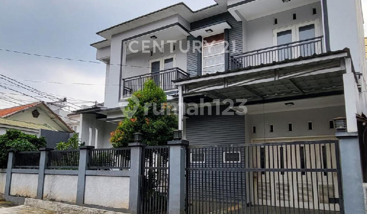 Dijual Rumah Nyaman Dgn Lingkungan Yg Aman Didlm Komplek