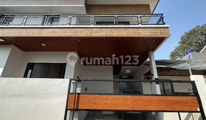 Rumah mewah daerah cirendeu              1