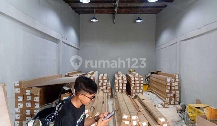 Dijual Tanah Cocok untuk Padel Pinggir Jalan