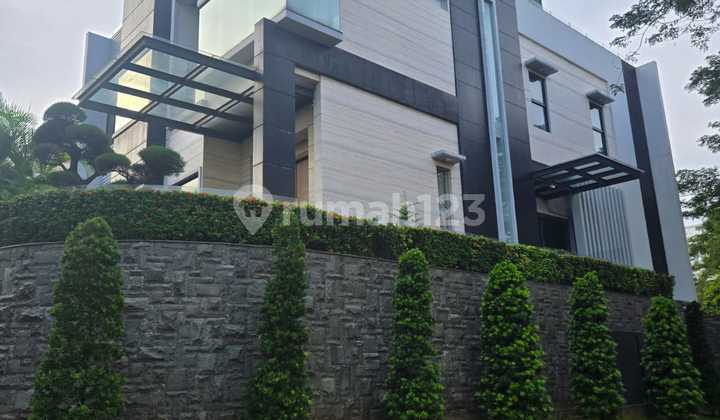 Rumah Luxury 4 Lantai Bagus Di Jakarta Utara