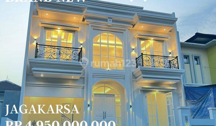 Sale Limited Townhouse Mewah di Jagakarsa, Jakarta Selatan 1