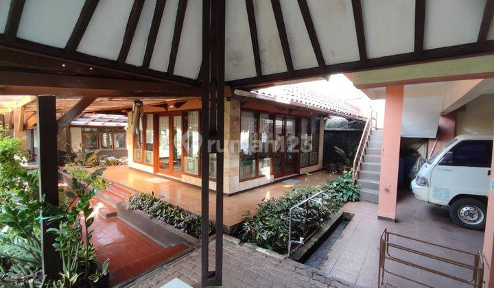 DiJual Rumah Geger Kalong Bandung, Dekat Pesantren 1